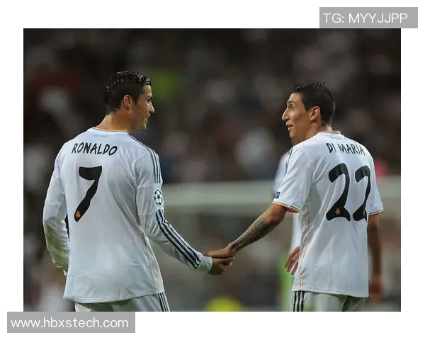 C罗重返曼联背后的秘密滕哈赫如何重塑更衣室与战术蓝图